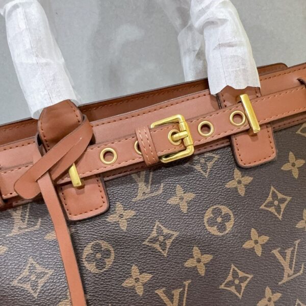 ⁦LOUIS VUITTON⁩ - الصورة ⁦6⁩
