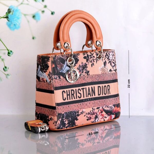 Dior
